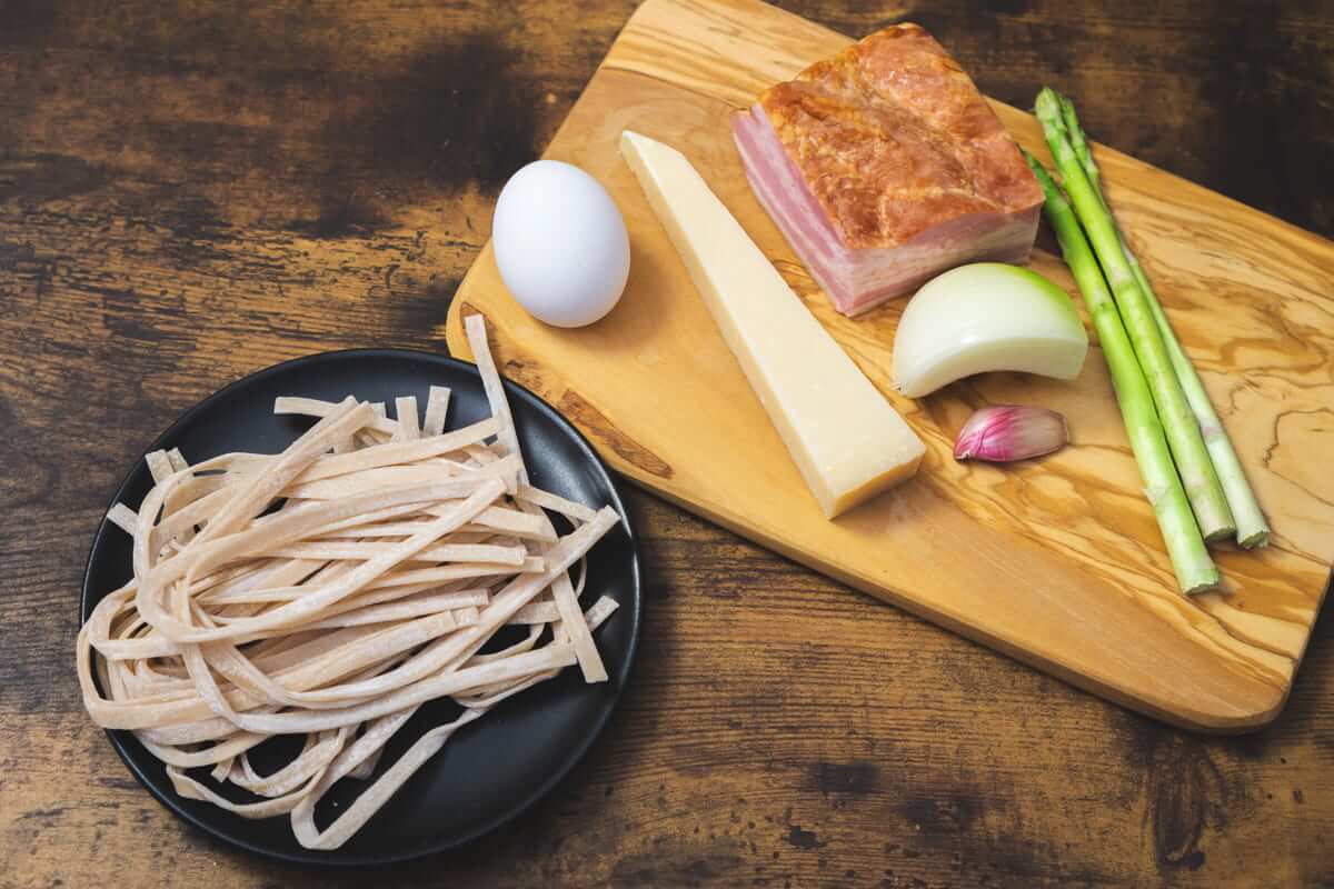 「スーパークレンズパスタ」をカルボナーラにして食べてみる