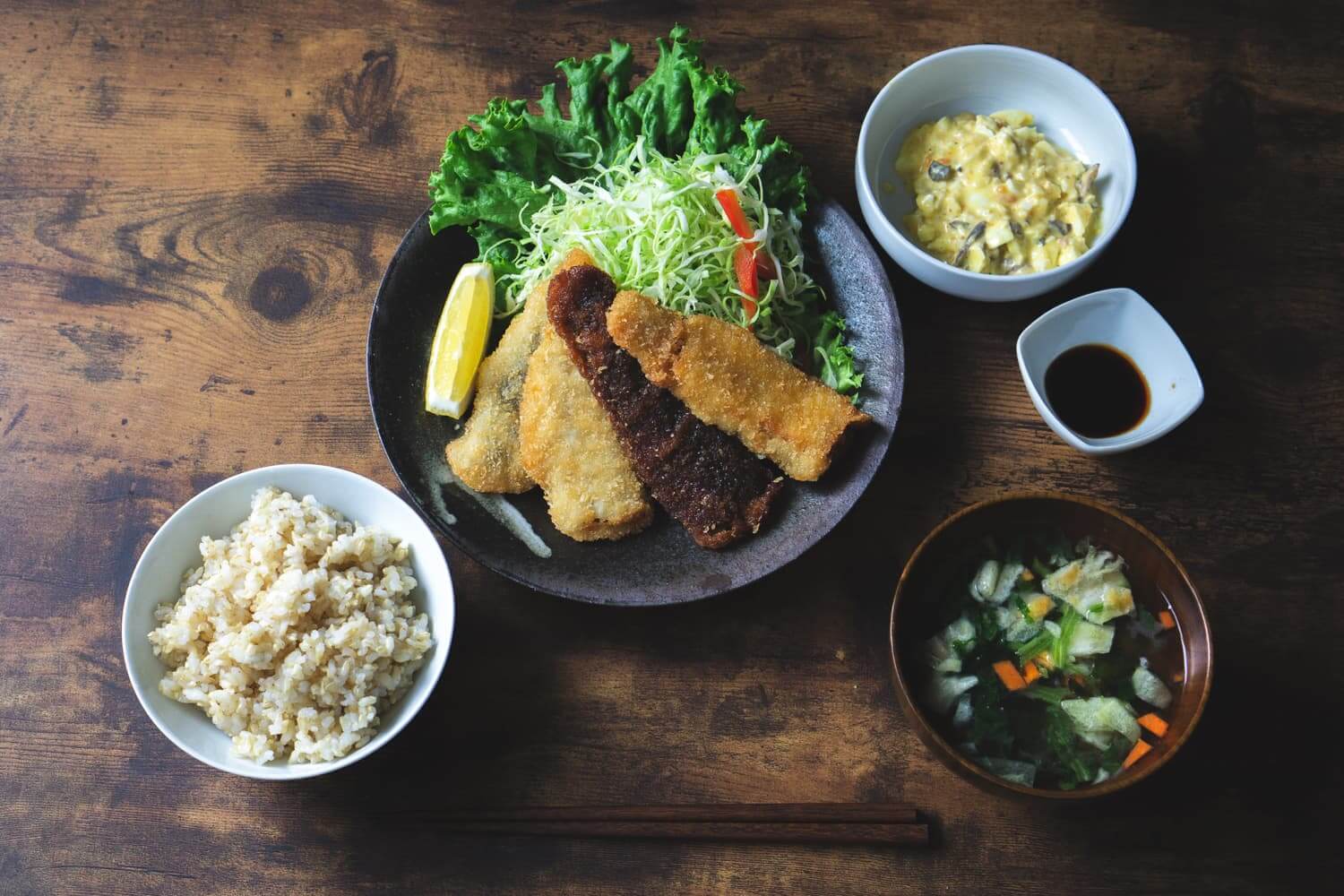 山田のフライ定食完成