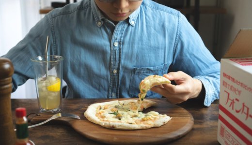 薪釜ナポリピザ「フォンターナ」の冷凍ピザを食べてみた！100円の格安ピザもあるよっ！