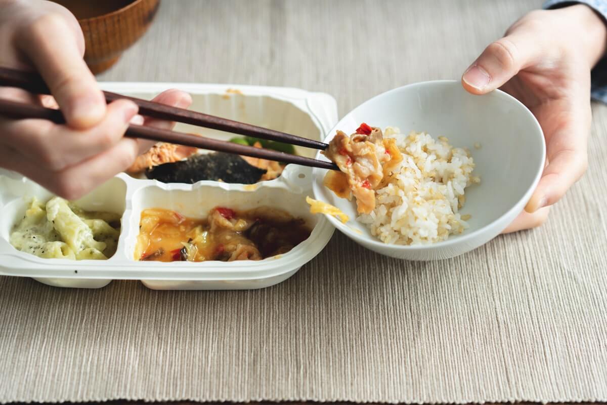 肉野菜炒めは割と濃いめの味付け