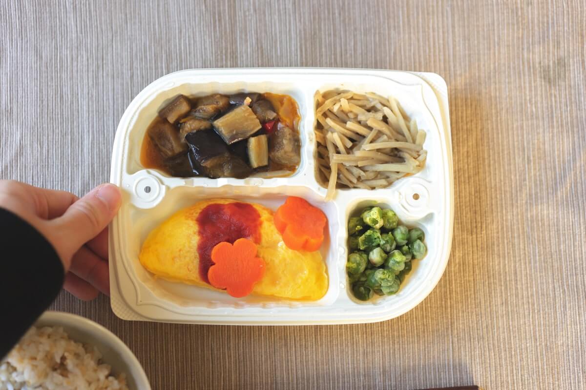 チキンオムレツ弁当